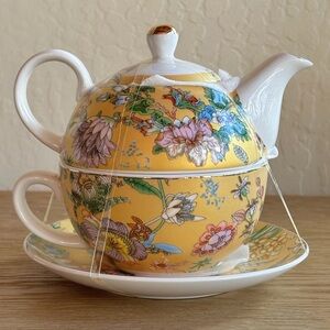 Park Chateau Stacked Gold Yellow Floral Tea Pot Set